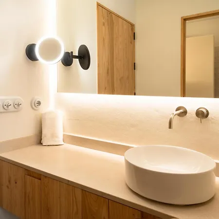 Setblaus Boutique Hotel 4*