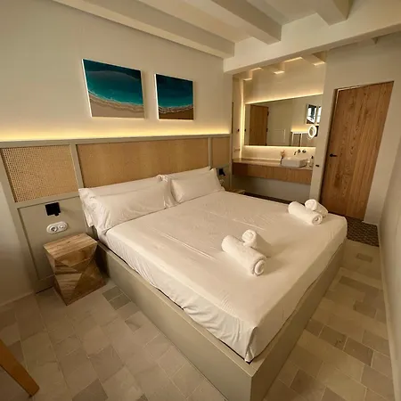 Setblaus Boutique Hotel 4*